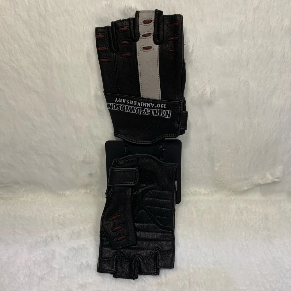 Harley-Davidson Men's 120th Anniversary True North Fingerless Gloves - Picture 6 of 16